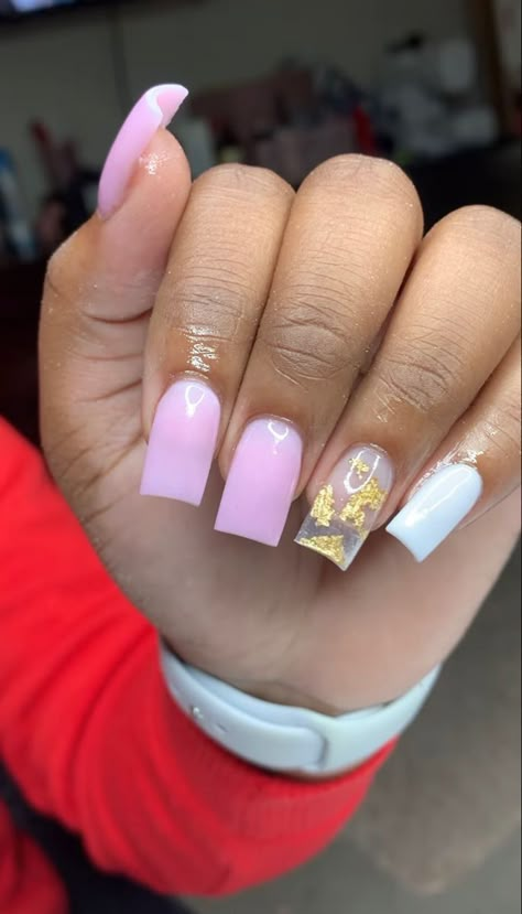 Short Pink Nails With Diamonds, Birthday Sets Nails Short, Class Of 2023 Nail Designs, Instagram Baddie Acrylic Nails Short, 13 Birthday Nails Short, Baddie Acrylic Nails Short Spring, Short Boujee Acrylic Nails, Prom Short Nails, Short Birthday Nail Designs