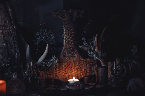 A heathen altar dedicated to the old gods Norse Altar, Pagan Alter, The Old Gods, Viking Aesthetic, Old Gods, Viking House, Witches Altar, Norse Pagan, Pagan Altar