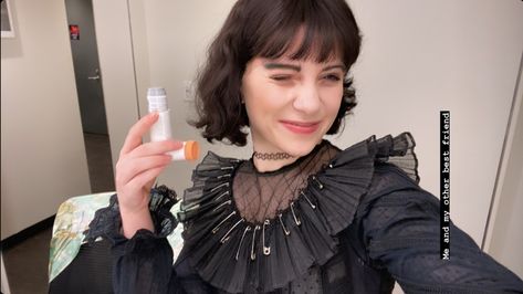 elizabeth teeter Lydia Deetz Elizabeth Teeter, Elizabeth Teeter Lydia, Lydia Cosplay, Beetlejuice Costumes, Elizabeth Teeter, Lydia Deetz Cosplay, Beetlejuice The Musical, Beetlejuice Cast, Beetlejuice Musical