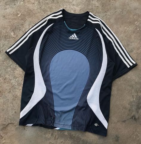 Adidas Teamgeist Jersey (2006) via @aprecioretro Bloke Core, Adidas Jersey, Guys Clothing Styles, Fit Inspo, Fitness Inspo, Fashion Lifestyle, Fashion Ideas, Fashion Inspo Outfits, Fashion Inspo