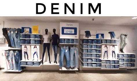 Apparel Wall Display, Denim Wall, Kids Clothing Store Design, Denim Display, In Store Display, Denim Bar, Cash Wrap, Show Window, Clothing Store Displays