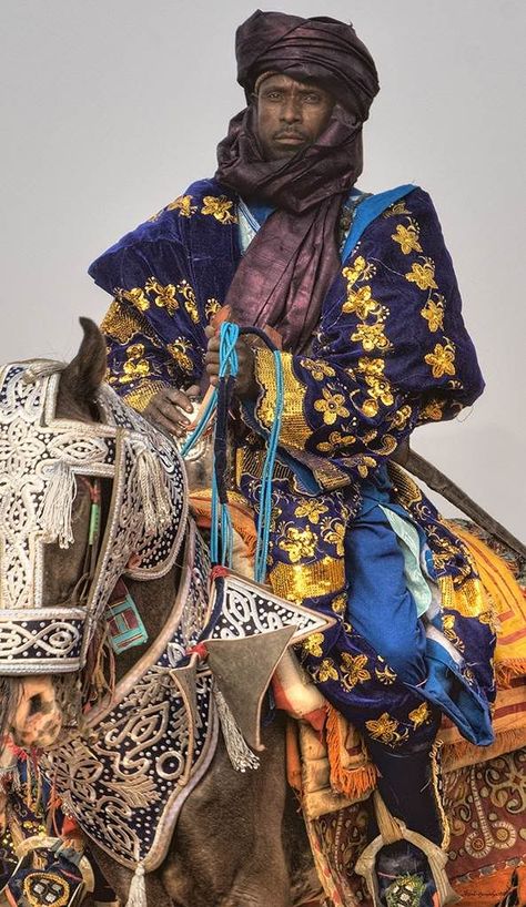 "Mahayin Doiki (Horse Rider)".  Hausa  at the Durban in Argungu, 2009, Kebbi State, Nigeria | ©Irene Becker. Afrikaanse Kunst, African People, We Are The World, Cultural Diversity, African History, Folk Costume, African Culture, African Beauty, People Of The World