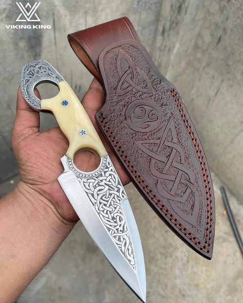 Check it out everyone 🙌🏻❤️ Hope so you all like detailing on Leather Sheath and also engravings on Blade ☺️ Sold to Kurt Pratscher Feel free to text me if you like to have a custom knife,Sword,axe or spear🙌🏻 also any type of engravings can be done . #knifemaking #knifecollection #knifeset #knife #engraving #customized #custommade #customknife #giftideas #gifts #giftforhim #giftshop #GiftForHer #birthdaygifts #groomsmengift #groomsmen #hunting #huntingknife #huntinggear #huntingseason #no... Knife Engraving, Engraved Knife, Knife Collection, Custom Knife, Hunting Season, Hunting Gear, Hunting Knife, Knife Sets, Knife Making