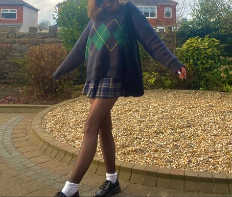 Blue And Black Plaid Skirt, Green Plaid Skirt Outfit Grunge, Blue Plaid Skirt Aesthetic, Plaid Skirt Outfit Grunge, Plaid Skirt Goth Outfit, Plaid Skirt Outfit, Tartan Skirt, Blue Tartan, Argyle Sweater