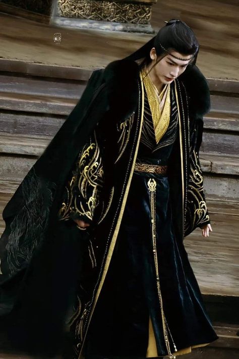 Black Hanfu, God Clothing, Hanfu Men, Zhang Linghe, Chinese Historical Drama, Chinese Traditional Costume, Chinese Aesthetic, Hanfu Dress, Chinese Movies