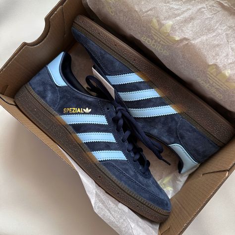 My new babiesssss Adidas Spezial Blue, Blue Adidas Shoes, Adidas Spezials, Adidas Handball, Handball Spezial, Adidas Spezial, Cute Sneakers, Sneakers Mode, Cool Outfits For Men