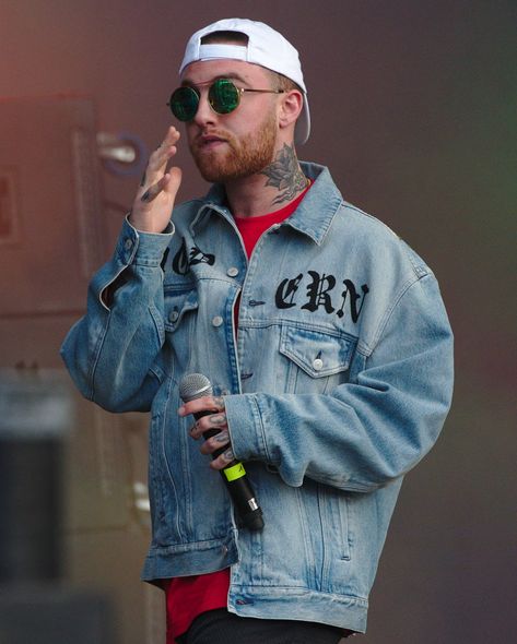 Mac Miller Costume, Mac Miller Merch, Blue Slide Park, Best Mac, Famous Americans, Mac Miller, American Rappers, American Singers, Record Producer