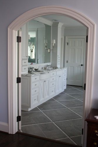 Master Bath Double Vanity, Arch Doorway, Built In Shelves Living Room, Pooja Room Door Design, Room Door Design, Master Bath Remodel, Pooja Rooms, Built In Shelves, Door Frame