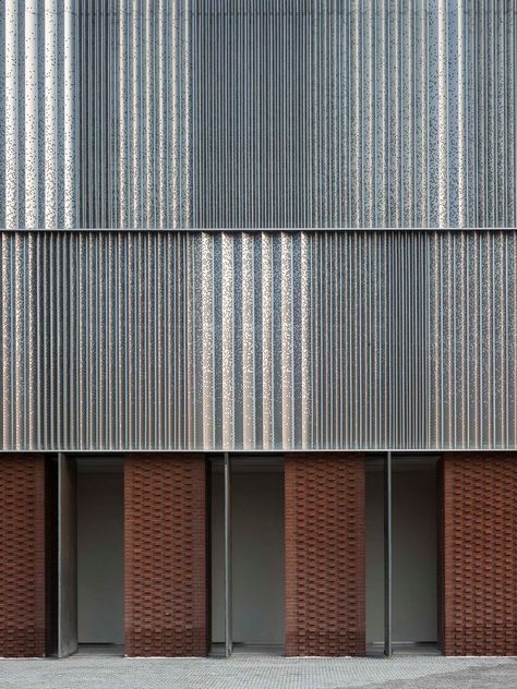 Metal Panels Facade, Warehouse Facade, Industrial Facade, Curtain Wall Detail, Facade Pattern, Architecture Facade, Building Skin, Metal Facade, Facade Material