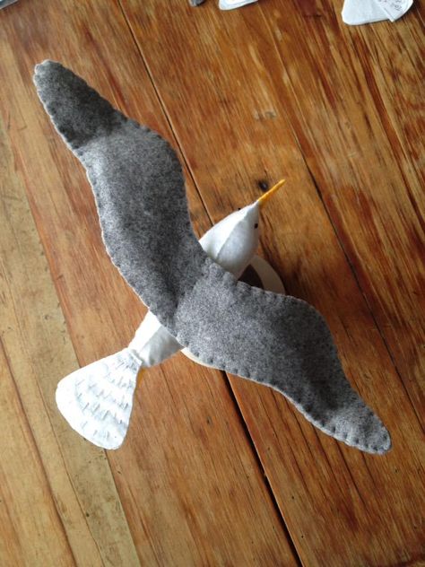 Soft toy flying seagull, hand-sewn from felt by Caroline Larnach A Flock Of Seagulls, Flying Seagull, Flock Of Seagulls, Diy Bebe, Animal Sewing Patterns, Flying Toys, Fabric Toys, Felt Birds, Felt Patterns