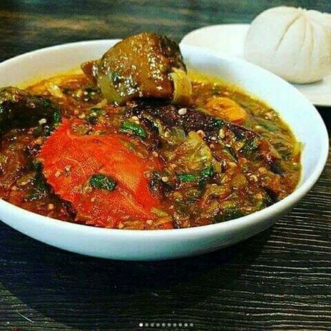 Banku with okro soup Ghana Banku And Okro Soup, Ghana Dishes, Ghana Recipes, Ghanaian Cuisine, Nigerian Soups, Nigerian Meals, Ghanaian Dishes, Okro Soup, African Meals