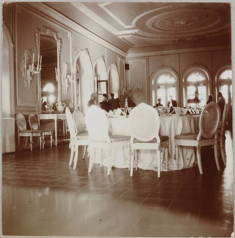 Romanov Family Albums | Photographs and family snapshots fro… | Flickr Livadia Palace, Palace Aesthetic, Romanov Palace, Alexander Palace, House Of Romanov, Palace Interior, Romanov Dynasty, Tsar Nicholas Ii, Tsar Nicholas