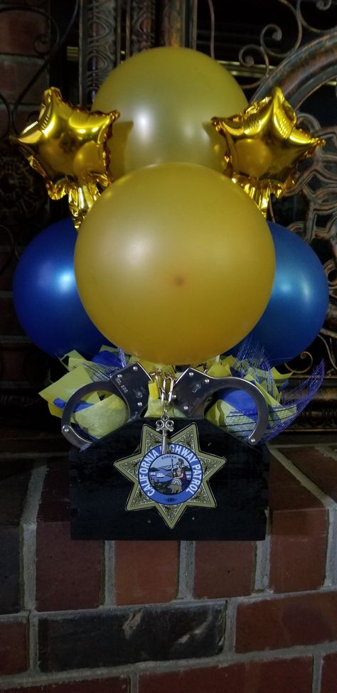 The Finalized Centerpieces for Table! Highway Patrol Party Ideas, California Highway Patrol Party Ideas, Police Retirement Party Centerpieces, Retirement Party Centerpieces, Police Retirement Party, Police Birthday Party, Police Retirement, Police Birthday, Retirement Cake