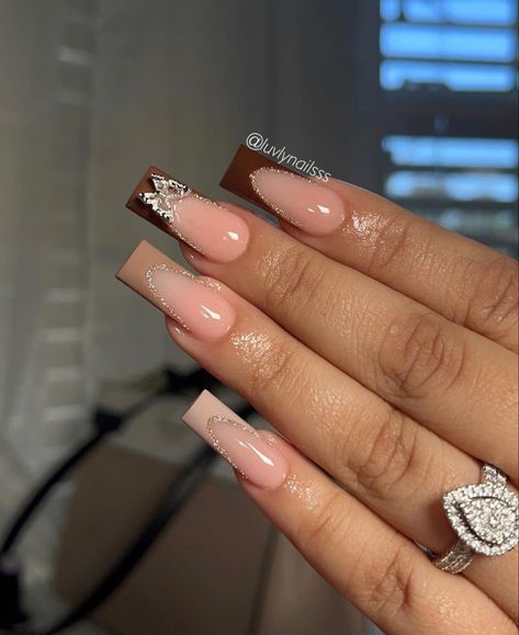 Nail Inspo Fall Square, Birthday Nails Fall Colors, Short Taper Square Nails, Bling Fall Acrylic Nails, Fall Set Acrylic Nails, Cute Fall/winter Nails, Short Coffin Fall Nails Designs, Brown Frenchies Nail, Fall Coffin Shape Nails