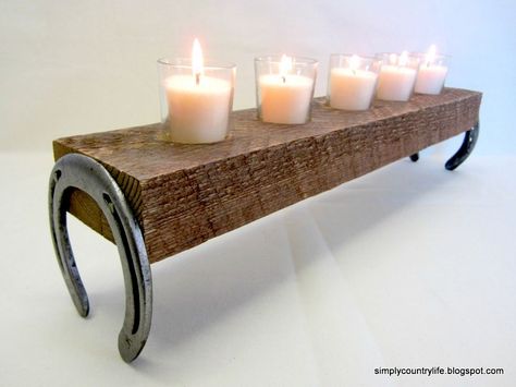 Repurpose Horseshoes and Wood Into a Rustic, Country Candle Holder - I may have to get a horse so I can make this Country Candle Holders, Horseshoe Projects, Country Candle, Horseshoe Crafts, Deco Nature, Rustic Candle Holders, Woodworking For Kids, Rustic Candles, Deco Originale