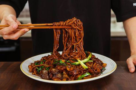 Jjajangmyeon (Korean Black Bean Sauce Noodles) Recipe - Aaron & Claire Jjajangmyeon Korean, Food Recipes Korean, Spicy Korean Food, Korean Appetizers, Korean Food Recipes, Recipes Korean, Black Bean Noodles, Bean Noodles, Canned Tuna Recipes