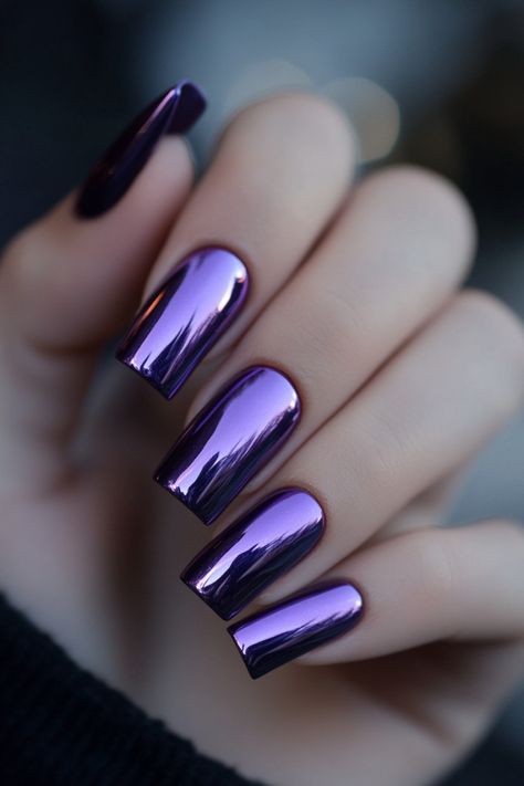 Dark Purple Chrome Nails Designs, Purple Chrome Nails Short, Purple Iridescent Nails, Dark Purple Chrome Nails, Deep Purple Nails, Purple Nails Designs, Purple Homecoming Nails, 80s Nails, Black And Purple Nails