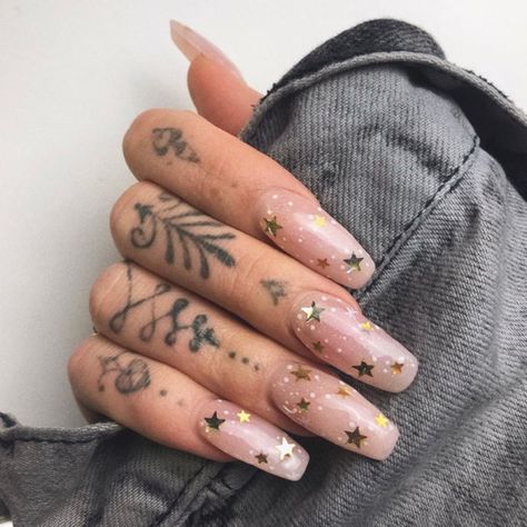 Jamie Genevieve star nails Glitter Ideas, Nail Winter, Star Nail Designs, Star Nail Art, Nails Glitter, Ideas Nails, Star Nails, Acrylic Nail Art, Nail Designs Summer