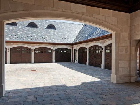 Porte-cochere and 8 car garage, Atkinson Estate, Lake St. Louis, Missouri Garage Luxury, Luxury Photos, Mansion Homes, Large Garage, Cool Garages, Luxury Garage, Porte Cochere, Garage Design, Garage House