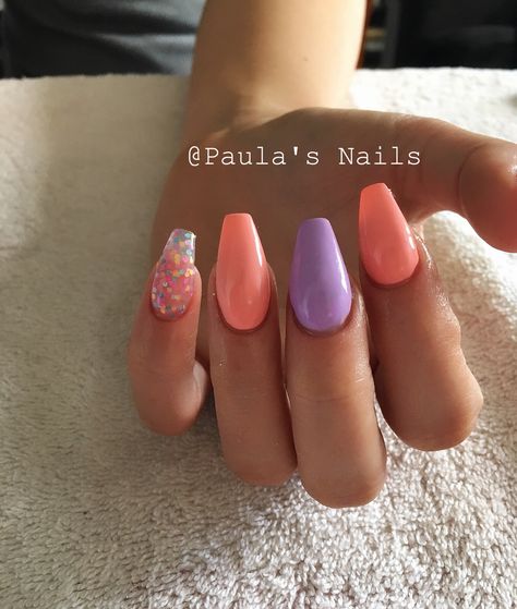 Bright Spring coffin nails #beautiful 😍 coral and purple nails- sun time ☀️ Orange And Lavender Nails, Coral And Lavender Nails, Lavender Orange Nails, Peach And Purple Nails, Purple And Coral Nails, Lilac And Coral Nails, Lavender And Peach Nails, Lilac Orange Nails, Peach Purple Ombre Nails