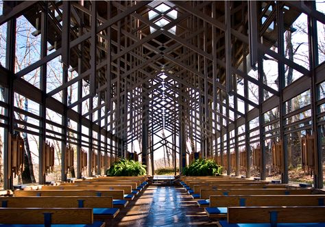 openhouse architecture / thorncrown chapel / e fay jones / eureka springs 1 Thorn Crown Chapel, Thorn Crown, Thorncrown Chapel, Glass Architecture, Wedding Chapels, Eureka Springs Arkansas, Eureka Springs, Place Of Worship, Land Art