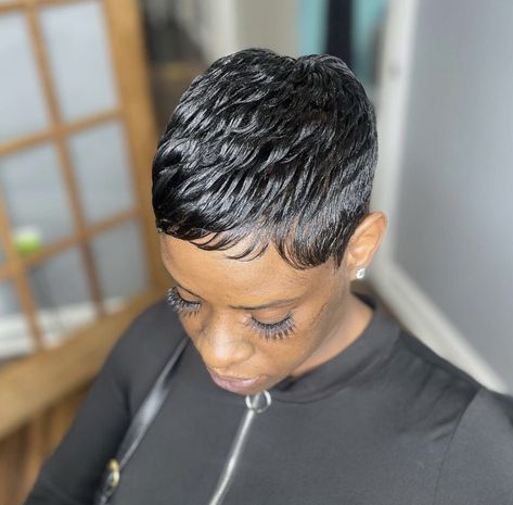 Short Black Haircuts, Short Relaxed Hairstyles, Women Pixie Cut, Short Pixie Wigs, Black Women Short Hairstyles, Black Hair Short Cuts, Black Curly Wig, Short Hair Waves, Pixie Cut Wigs