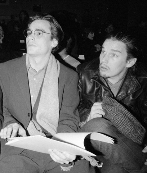 ethan hawke & robert sean leonard Ethan Hawke Robert Sean Leonard, Robert Sean Leonard And Ethan Hawke, Ethan Hawke And Robert Sean Leonard, Robert Sean Leonard 90s, Anderperry Aesthetic, Charles Dalton, Neil Perry, Robert Sean Leonard, Sean Leonard