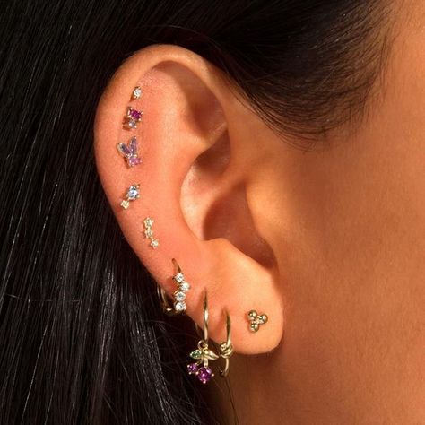 No Apologies Tattoo, Ear Piercing Designs, No Apologies, Cool Ear Piercings, Pretty Ear Piercings, Cool Piercings, Cute Ear Piercings, Cute Piercings, Colored Gemstones