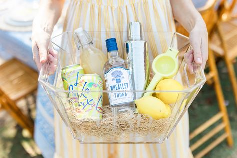 Summer Gift Basket, Cocktail Gift Basket, Limoncello Cocktail, Hostess Gifts Summer, Pool Party Gift, Summer Gift Baskets, Limoncello Cocktails, Perfect Gift Basket, Pool Essentials