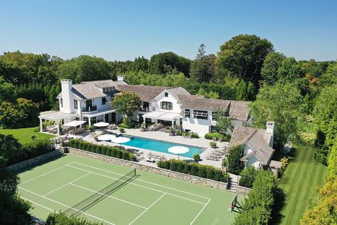 Southampton Ny, Billionaire Homes, Hamptons Aesthetic, Account Profile, Lifestyle Entrepreneur, Billionaire Luxury, Hamptons Summer, Hampton House, Dream Beach Houses