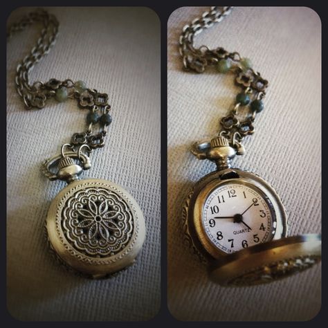 Love! Vintage inspired Clock/Locket Necklaces! #fabulous!   www.facebook.com/labellemoon Clock Locket, Clock Necklace, Locket Necklaces, Bff Jewelry, Time Pass, England Fashion, Dark Academia Aesthetic, Pocket Watches, Love Vintage