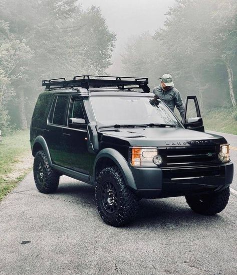 Land Rover Overland, Land Rover Defender Camping, Range Rover Off Road, Tacoma Accessories, Land Rover Discovery 1, Land Rover Discovery 2, Overland Trailer, Adventure Car, Truck Tent