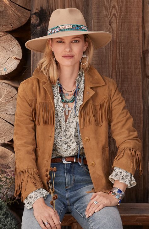 Fringed suede jacket Vintage Outfits Men, Western Dresses For Women, Looks Country, Suede Fringe Jacket, Fall Attire, Fringe Leather Jacket, Western Style Outfits, Sundance Catalog, Casual Long Sleeve Shirts