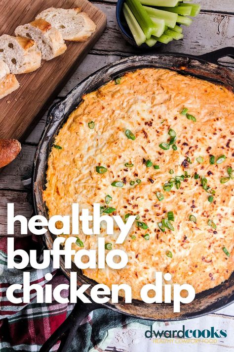 This buffalo chicken dip recipe is legit. This is a high protein, low calorie, and Weight Watcher friendly appetizer (4 WW SP for 1/2 CUP), but even without the health benefits, this buffalo chicken dip is delicious. It is a great meal prewp chicken recipe too! Buffalo Chicken Dip Greek Yogurt, Yogurt Buffalo Chicken Dip, Dip Greek Yogurt, Weight Watchers Meal Prep, Easy Low Calorie Recipes, Dinner Recipes Weight Watchers, Ww Meal Prep, Ww Purple Plan, Ww Green Plan