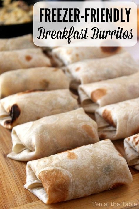 Burritos Freezer, Healthy Make Ahead Breakfast, Frozen Breakfast, Breakfast Wraps, Freezer Breakfast, Freezer Cooking, Make Ahead Breakfast, Breakfast Burritos, Freezer Friendly