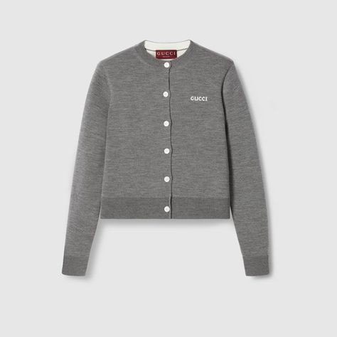 Wool jacquard cardigan in grey mélange | GUCCI® US Gucci Cardigan, Jacquard Cardigan, Airport Style, Cardigans For Women, Personal Style, Jumper, Ready To Wear, Knitwear, Gift Wrapping