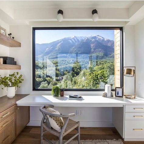 Vivir Design on Instagram: “Office with a view. The home office of my dreams. Not sure I would get too much work done in it staring out that window. And I can imagine…” Office With A View, Extra Space Storage, Style Me Pretty Living, Work Spaces, Home Office Setup, Home Office Chairs, Home Office Organization, Home Office Ideas, 가을 패션