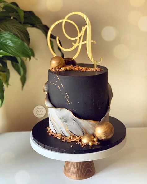 Birthday Cakes For Children, Cake For Boyfriend, 25th Birthday Cakes, Birthday Cake For Husband, Cake For Husband, Birthday Cake For Him, 21st Birthday Cakes, Elegant Birthday Cakes, Instagram Cake