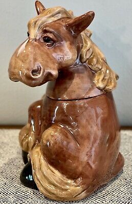 Cookie Jars For Sale, Giraffe Cookies, Horse Cookies, Cookie Jars Vintage, Biscuit Jar, Vintage Suits, Cookie Crumbs, Something Old, Western Cowboy