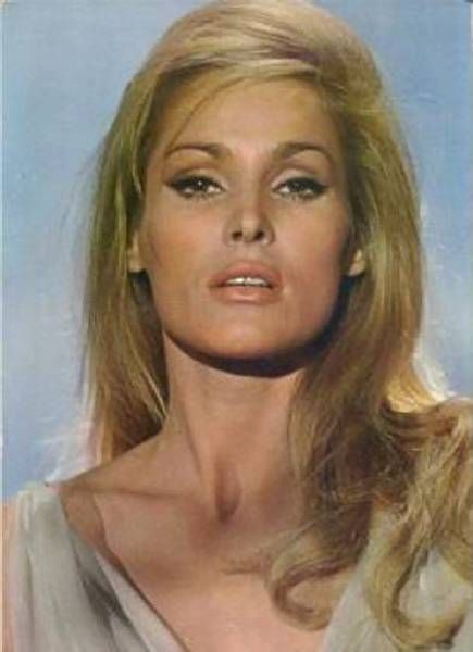 Bond Women, James Bond Girls, Ursula Andress, Wilde Westen, Septième Art, Bond Girls, Perfect People, Actrices Hollywood, Beauty Icons