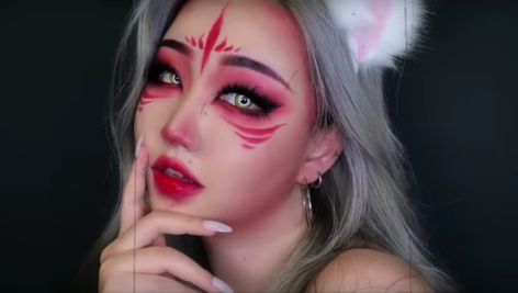 Kitsune Eyeliner, Kitsune Makeup Halloween, Kitsune Halloween Costume, Kitsune Face Markings, Face Markings Makeup, Kitsune Markings, Anime Face Markings, Oni Makeup, Fox Makeup Halloween