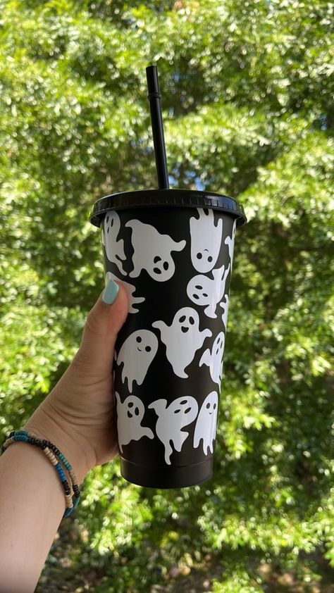 Ghost Wrap Tumbler. Halloween Cold Cup. Ghosts Cup. Spooky - Etsy Plastic Cups Design, Paper Cup Design, Ghost Tumbler, Tumbler Halloween, Black Tumbler, Reusable Cups, Reusable Cup, Iced Coffee Cup, Cute Cups