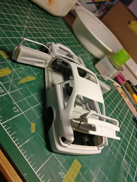 Paper Models House, Lowrider Model Cars, Plastic Model Kits Cars, Model Cars Building, Rc Drift Cars, Rc Drift, Rc Car Parts, Porsche Models, Plastic Model Cars