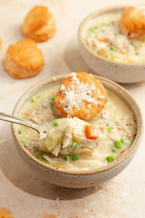 There’s nothing quite like a bowl of warm, creamy Chicken Pot Pie Soup to wrap you up in all the cozy vibes. Check out ORDairy.org for the recipe! Creamy Chicken Pot Pie Soup, Creamy Chicken Pot Pie, Homemade Chicken Pot Pie, Cabbage Roll Soup, Winter Meals, Chicken Pot Pie Soup, Pot Pie Soup, Homemade Soup Recipe, Dumplings For Soup