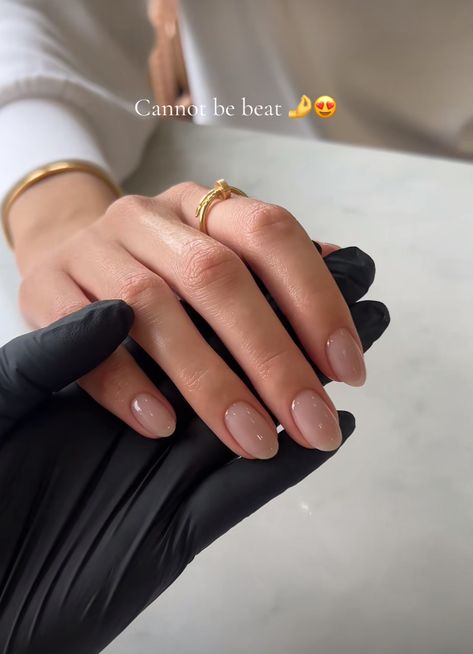 Neutral Ombre Nails, Nail Inspo Beach, Hawaii Graduation, French Tip Pink, Tropical Mermaid, Girly Wedding, Minimal Nails Art, Beauty Hacks Nails, Milky Nails