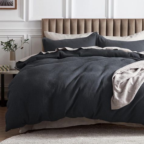 This cotton duvet cover set features a timeless waffle texture in classic solid colors, which adds a relaxed yet elevated look to your year-round bedding. Charcoal Duvet, Textured Duvet Cover, Textured Duvet, Duvet Cover Queen, King Duvet Cover Sets, Round Beds, Full Duvet Cover, Bed Dimensions, White Duvet Covers