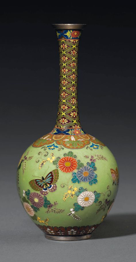 A Cloisonné Vase Namikawa Yasuyuki, Japanese Vase, Green Ground, Meiji Period, Chinese Vase, Green Room, Jar Vase, Antique Vase, Art Japonais