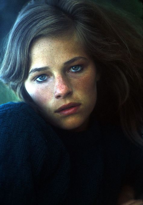 Summer Freckles, Jerry Schatzberg, Charlotte Rampling, Faye Dunaway, Chloë Grace Moretz, Charlotte Gainsbourg, Ageless Beauty, Chloe Grace, Christina Hendricks