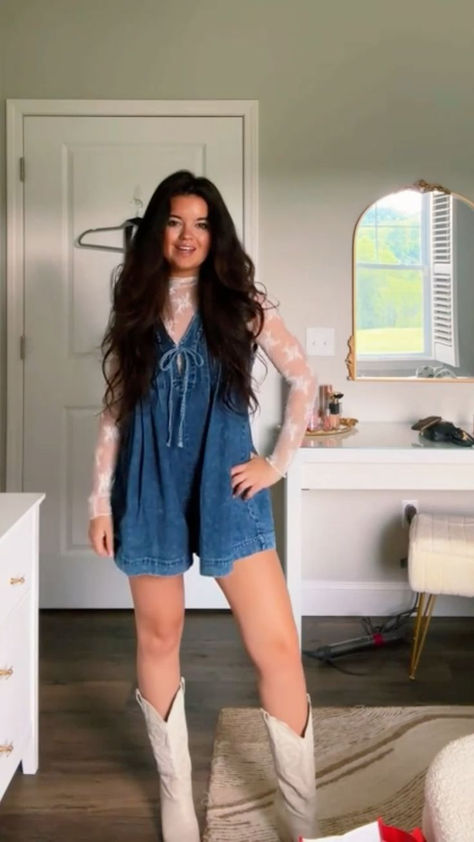 follow Angel_Divastar for more Western Interview Outfit, Western Dance Outfit, Denim Romper Shorts, Jean Romper, Midsize Outfits, Western Outfit, Dress Up Day, Western Outfits Women, Casual Rompers