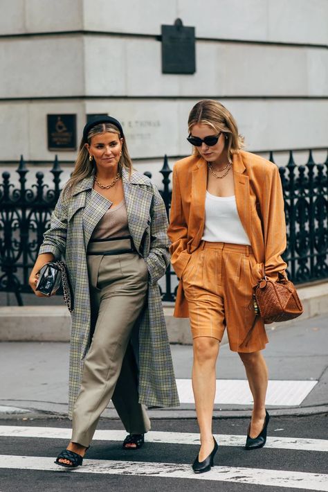 Mid Size Street Style, Plus Size Street Style, Pluse Size, Fashion Week Spring 2020, New York Street Style, New York Fashion Week Street Style, Curvy Style, New Street Style, Popsugar Fashion